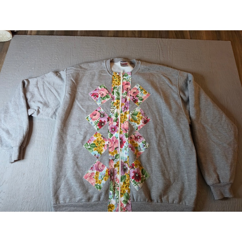 Jerzees Premium Fit Womens XL Grey Floral Handmade Quilted Zip Up Sweatshirt